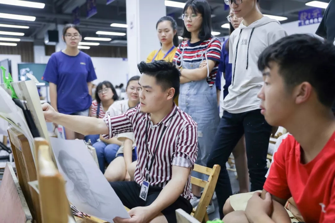 杭州将军画室丨四川美术学院校考第五名获得者的抗压历程